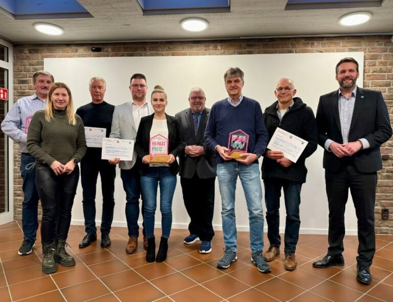Gruppe der Gewinner des Heimatpreises